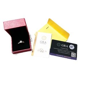 GRA Moissanite Sparkling‎ Twisted Band Sterling Silver Cubic Zirconia Ring Women